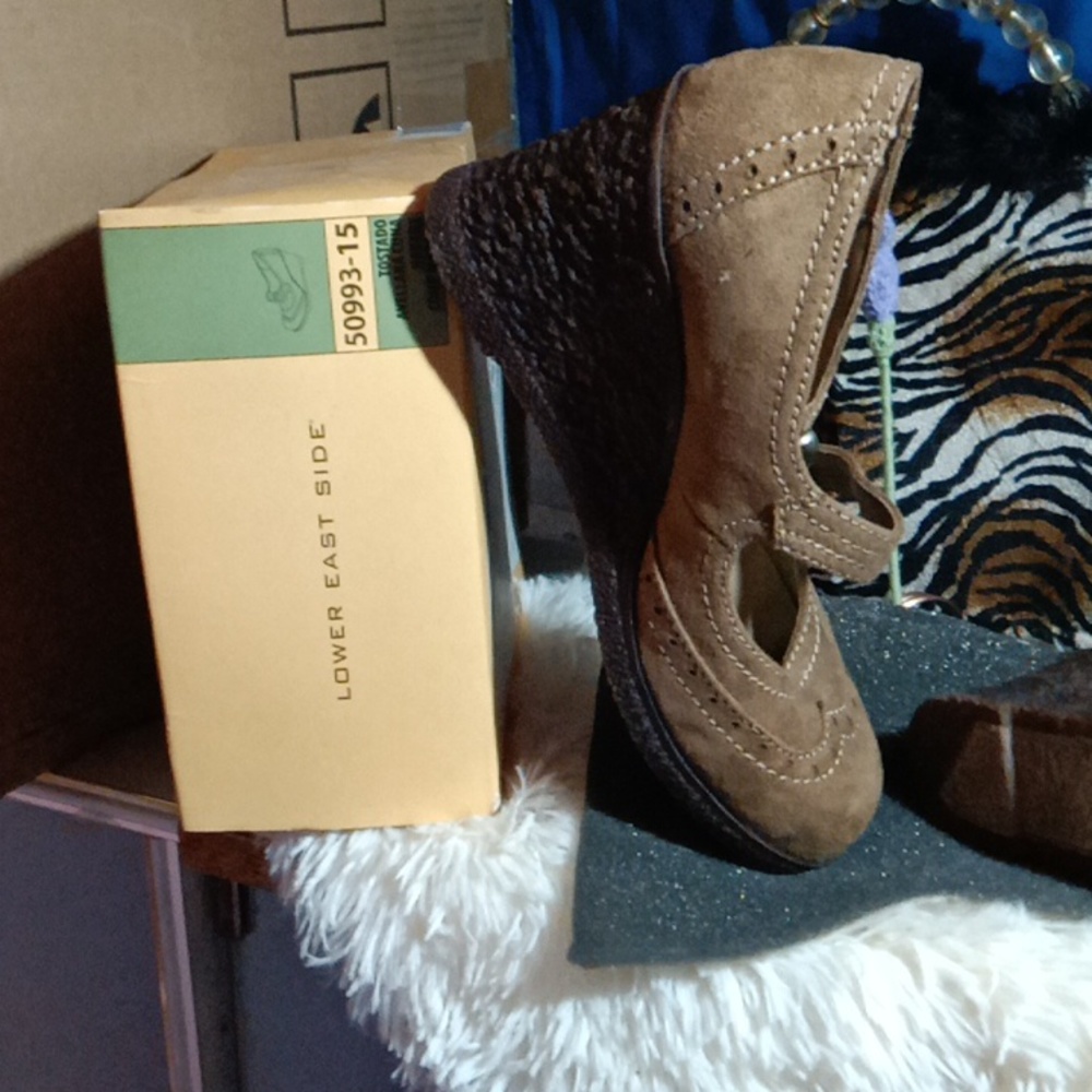 NWT Mary jane - Picture 2 of 4